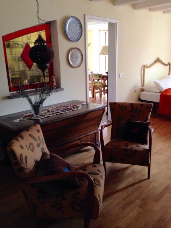 Apartments Quiet In The City Florence Room photo